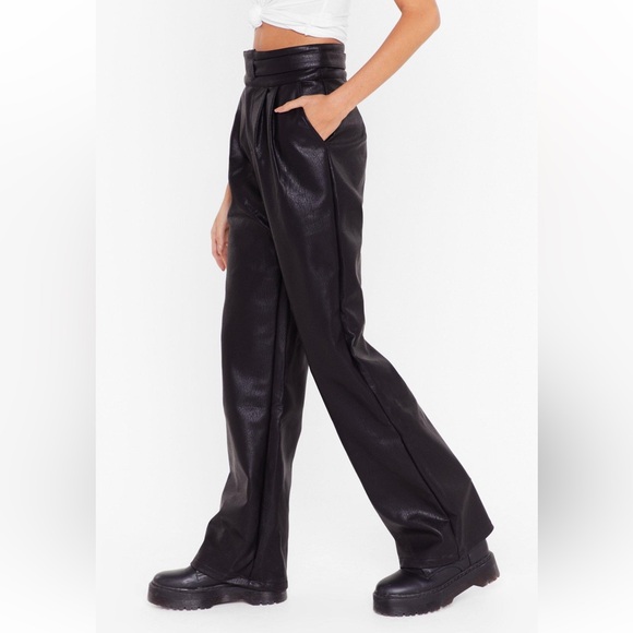 NASTY GAL NWT Black Faux Leather High Waisted Pants with Unique Belt Detail - Picture 4 of 7